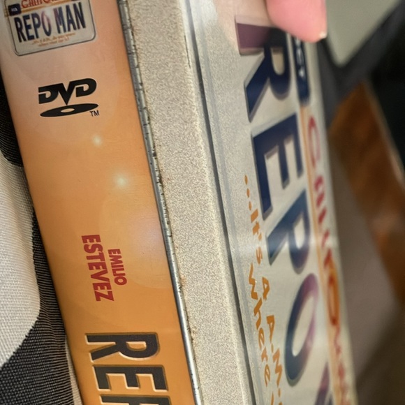 Repo Man Limited Edition DVD Set - Picture 6 of 7